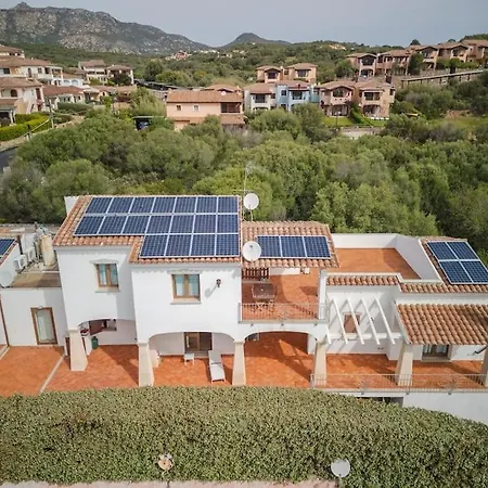 Lägenhet Affittasardegna- Trilo Donnigheddu Golfo Olbia